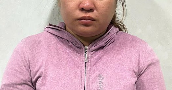 Bắt tạm giam, khám xét nơi ở của nữ nhân viên ngân hàng "rởm"