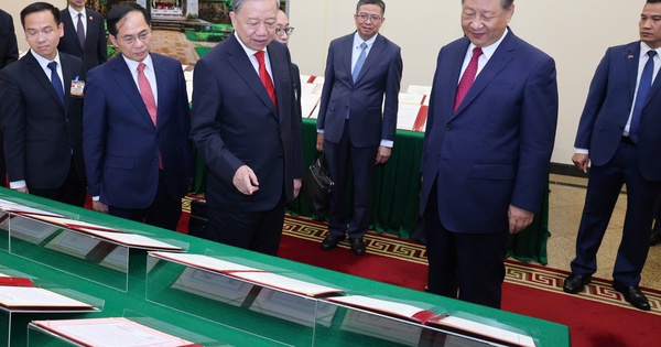 Việt Nam - Trung Quốc ký kết 7 văn kiện quan trọng lĩnh vực đường sắt và đường bộ