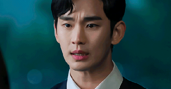 Kim Soo Hyun tung đòn "khét lẹt"