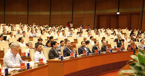 Hội nghị toàn quốc quán triệt, triển khai thực hiện Nghị quyết Hội nghị Trung ương 11