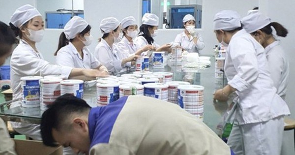Lộ đường dây sữa giả: Cái bẫy mang tên 'chuyên gia dinh dưỡng'