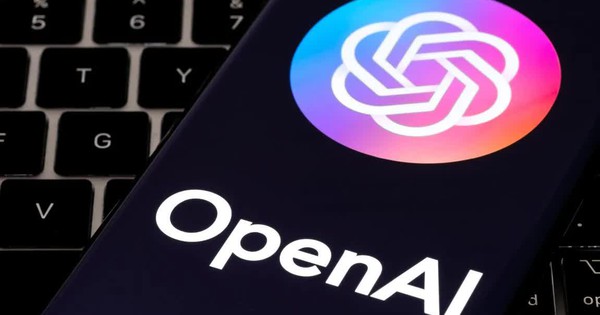 Lãnh đạo OpenAI dự báo sắc lạnh: AI sẽ vượt mặt con người về khả năng lập trình ngay trong năm nay