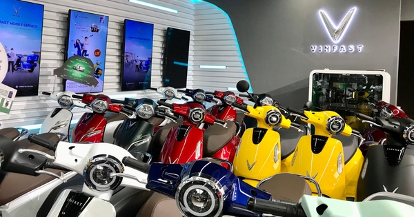 Tỷ phú Phạm Nhật Vượng bất ngờ tung ưu đãi khủng cho loạt xe máy điện: Giảm tới 5 triệu đồng, chiếc rẻ nhất chỉ còn 14,9 triệu đồng