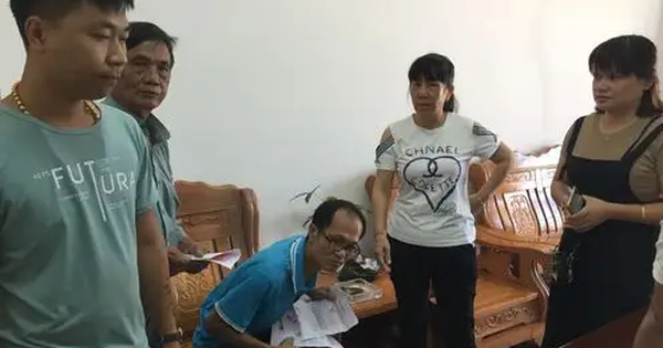 Đến gặp luật sư để lập di chúc, tất cả đều kinh ngạc với người thừa kế tôi chọn, ai thắc mắc, tôi liền trả lời một câu khiến họ nín bặt