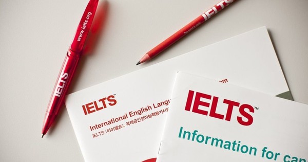 Lần đầu tiên IDP Việt Nam bắt tay Đại học Kinh tế Quốc dân đồng tổ chức thi IELTS