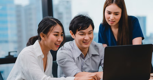Tư duy như người EQ cao đỉnh chóp: Dù làm việc ở đâu, nếu muốn THÀNH CÔNG cần khắc cốt ghi tâm 3 điều này