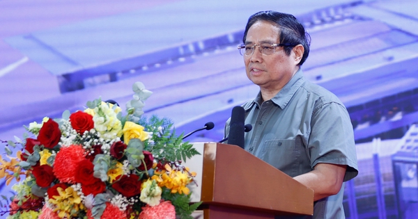 Thủ tướng: Những công trình “biểu tượng” góp phần định vị hình ảnh Việt Nam, là "đòn bẩy, điểm tựa" phát triển đất nước