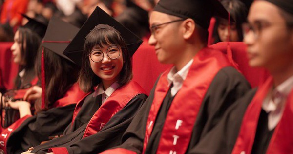 Đoạn tâm sự hơn 2000 chữ của cựu SV Ngoại thương đang viral: Tôi mất 10 năm để nếm trải thất bại, bạn chỉ cần 5 phút đọc để tránh