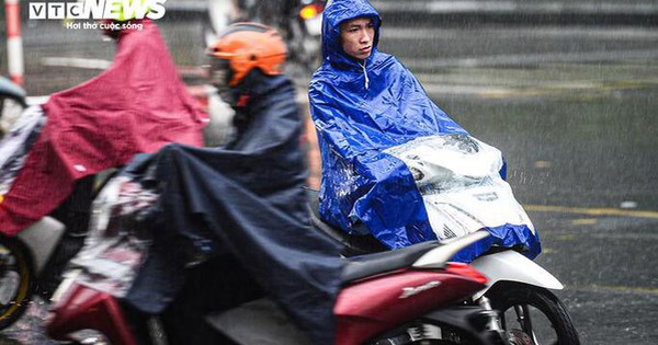 Miền Bắc sắp đón mưa lớn sau đợt nắng nóng diện rộng đầu tiên trong năm