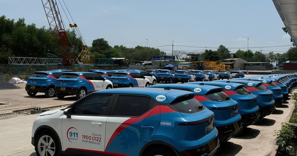 Taxi điện không còn trong chiến lược của Tập đoàn 911 dù từng ký hợp đồng hàng trăm tỷ với VinFast?