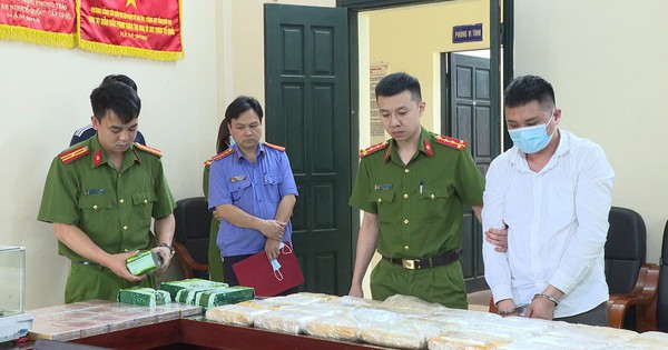 [Ảnh] Cận cảnh triệt phá đường dây ma túy xuyên quốc gia, bắt 'ông trùm' 48 tuổi và 72 đàn em