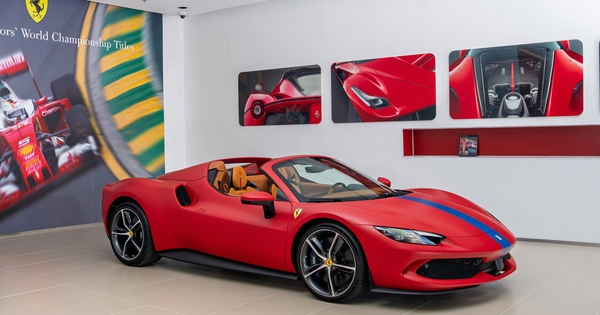Ảnh thực tế Ferrari 296 GTS độc nhất Việt Nam: Màu sơn giống xe đua F1, nhiều chi tiết hiếm có trên siêu xe trong nước