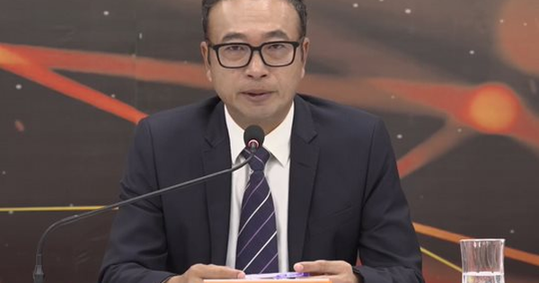 Ông Đoàn Hồng Việt: Tư duy của tôi là không chôn vốn vào tài sản dài hạn, Digiworld muốn tận dụng lúc “rối ren” để lấy thêm thị phần