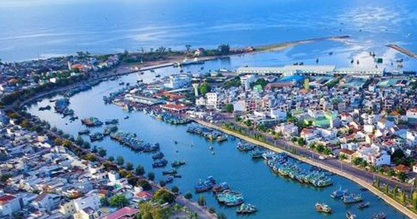 Địa phương dự kiến lập đặc khu Phú Quý: GRDP 100 triệu đồng/người, 3 lần sáp nhập, tách tỉnh