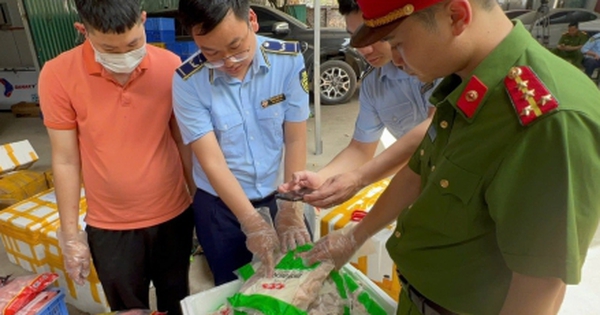 Công an Hà Nội thu giữ 1 tấn 'xiên bẩn', viên thả lẩu sắp tuồn ra thị trường