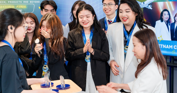Vượt qua hơn 6.000 đơn đăng ký, sinh viên RMIT giành ngôi vị quán quân tại 1 cuộc thi sáng tạo, giành vé đến Paris