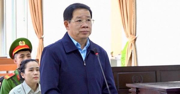 Móc ngoặc với Cty Việt Á, cựu Giám đốc CDC Lâm Đồng cùng đồng phạm lĩnh án