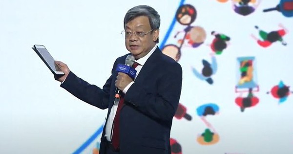Tỷ phú Nguyễn Đăng Quang: Người trẻ thích tương ớt Chinsu như 'hoàng tử trong giấc mơ của người đẹp ngủ trong rừng'