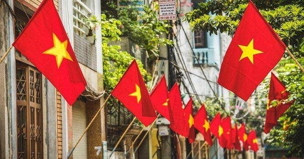 Nghỉ lễ 30/4 và 1/5, thị trường chứng khoán Việt Nam có giao dịch bù?