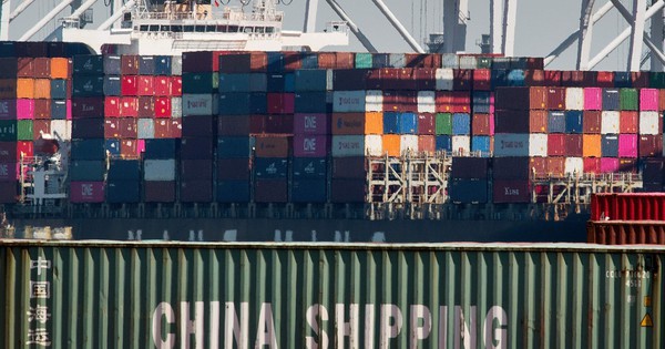 Lại ‘bom hàng’ tầm quốc tế: Trung Quốc hủy hơn chục nghìn tấn hàng của Mỹ, thuế xuất khẩu lên tới 172%