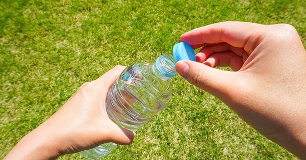 3 hành động người Việt làm thường xuyên giải phóng tới 75.000 hạt vi nhựa: 2 lưu ý để giảm tiếp xúc