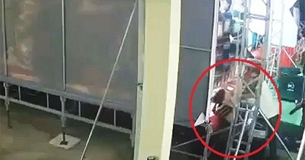 Vụ học sinh tử vong vì điện giật khi đang diễn văn nghệ: Bất ngờ phản ứng của lãnh đạo phòng GD&ĐT