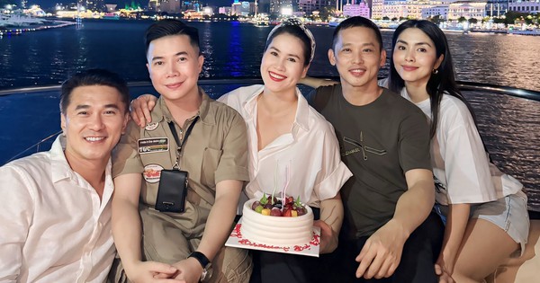 Tăng Thanh Hà hội ngộ nhóm bạn thân trên du thuyền sang chảnh nhưng cách ăn mặc lại gây chú ý