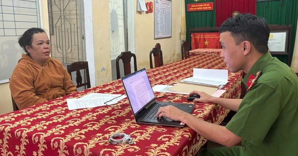 Mua 'sổ đỏ' giả, mang cầm cố 200 triệu đồng