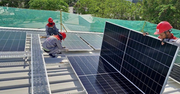 Việc áp thuế sốc của Mỹ với pin năng lượng mặt trời từ Việt Nam có hiệu lực khi nào?