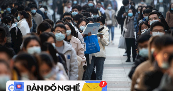Con phân vân học giữa Kinh tế - Truyền thông - IT, mẹ chốt hạ một câu khiến ai cũng bất ngờ