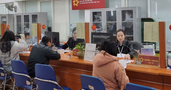 Nghỉ hưu trước tuổi theo Nghị định 178 có được nâng bậc lương trước thời hạn?