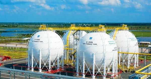 'Siêu dự án' năng lượng 55.000 tỷ đồng tái mời thầu: Lộ diện 5 nhà đầu tư tiềm năng, trong đó có một 'chaebol' Hàn Quốc