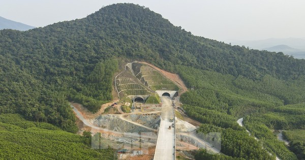 Đang hoàn thiện công đoạn cuối cao tốc hơn 12.500 tỷ qua Hà Tĩnh