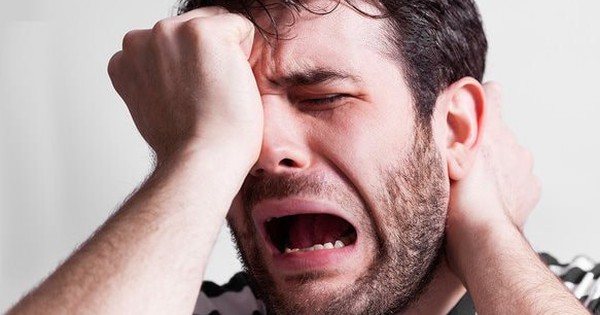 Nhà đầu tư bị "kẹp hàng" cổ phiếu nên xử lý ra sao?