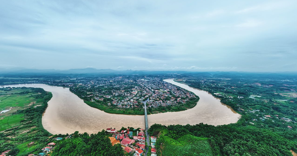 Từ vùng trũng thành điểm nóng đầu tư, mảnh đất có "hình sông thế núi" độc đáo tăng tốc, 4 KCN sắp ra mắt
