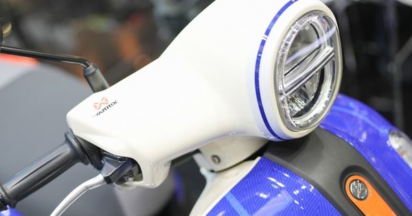 “Kẻ thách thức” Honda Vision ra mắt phiên bản đặc biệt: Thiết kế đẹp như SH Mode, động cơ hybrid tiêu thụ chỉ 1,7 lít/100km