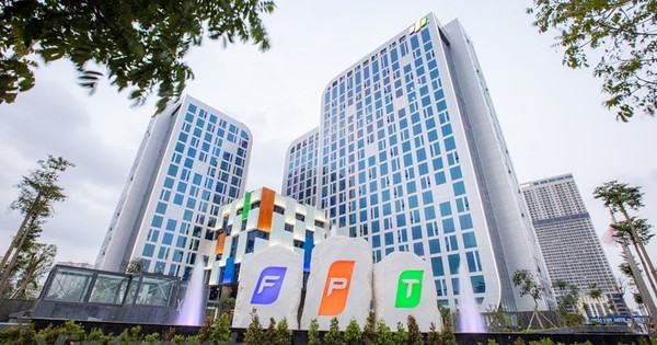 Lộ diện Top 10 cổ đông lớn nhất của FPT trước cú rơi từ 150.000 xuống 110.000 đồng: 3 “cá mập” ngoại tăng mạnh sở hữu