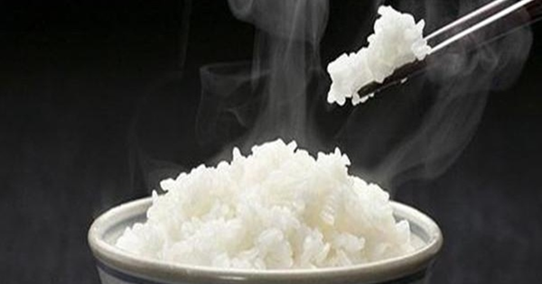 Đừng nấu cơm như cũ nữa, thêm 3 thứ này vào ngon dẻo chuẩn nhà hàng