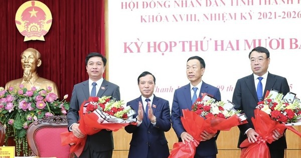 Thanh Hóa: Nhiều giám đốc sở nghỉ hưu, chuyển công tác