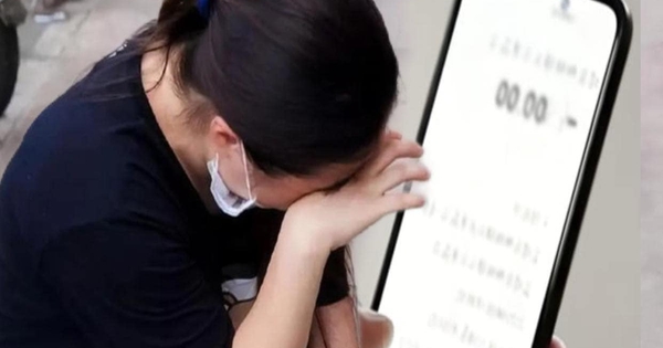 Vào đám cưới con gái, người phụ nữ bất ngờ nhận được khoản tiền hơn 54 tỷ đồng từ nước ngoài, kèm lời nhắn từ người gửi: “Không được trả lại”