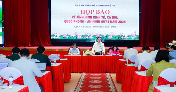 Một cán bộ huyện ủy nghỉ hưu trước tuổi được đề nghị hưởng chế độ hơn 2,46 tỉ đồng