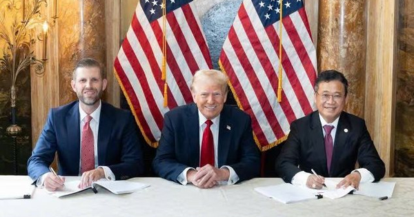 Đại gia bất động sản “bắt tay” với Tập đoàn Trump làm dự án tỷ USD lùi họp đại hội cổ đông, cổ phiếu liên tiếp “lau sàn” sau đòn thuế 46% từ Mỹ