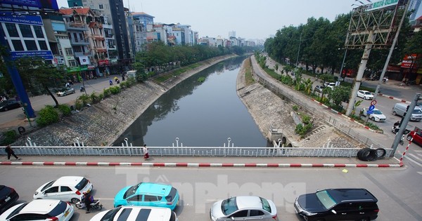 Hà Nội chi 15 tỷ xây dựng 3 cầu thép di động trên sông Tô Lịch