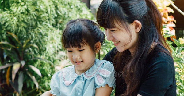 Mẹ 'Quyền Lực' Không Phải Là Kiểm Soát, Mà Là Sự Đồng Hành và Thấu Hiểu!