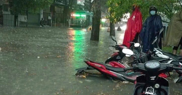 Trận mưa dị thường, rất hiếm ở TP HCM