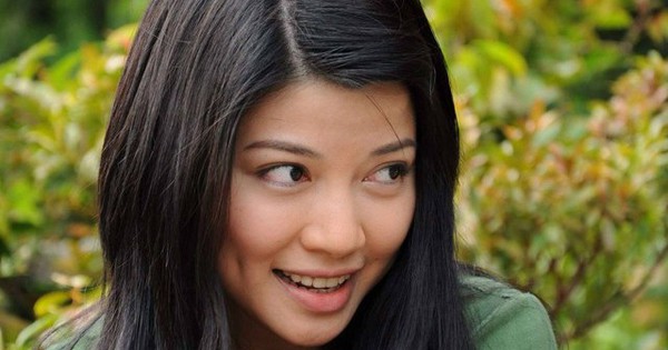 Diễn viên "Mùi ngò gai" giải nghệ lấy chồng đại gia: Hiện sống giàu sang, dạy con cũng khéo