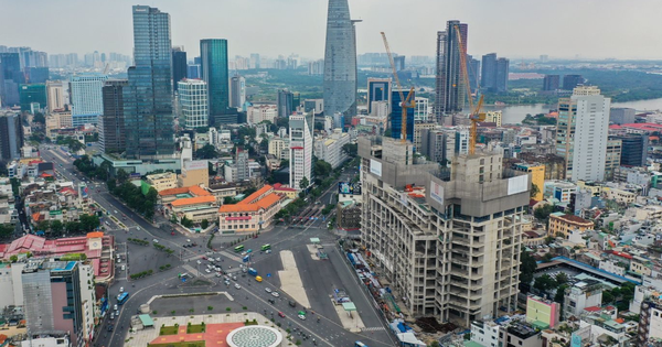 Công ty sở hữu siêu dự án 4 mặt tiền tại trung tâm Tp.HCM vừa được “bơm” vốn thêm 16.000 tỷ đồng