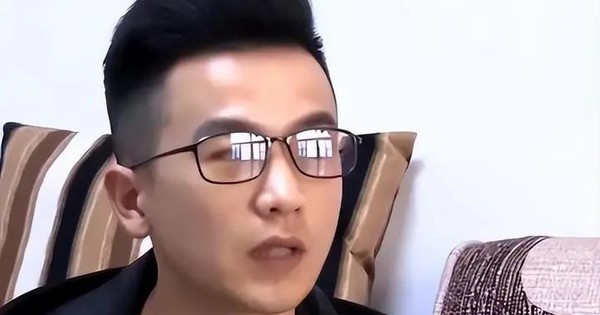 Sáng mang hơn 11,8 tỷ đồng tiền đền bù đất đi gửi tiết kiệm, đến chiều số dư chỉ còn 0, ngân hàng tuyên bố: "Lỗi không phải của chúng tôi"