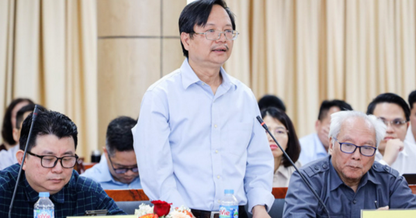 Không biết giải thích với nước ngoài thế nào là 'trường đại học trong đại học'