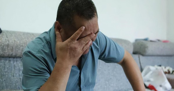 Mang 14,7 tỷ đồng tiền đền bù đất đi gửi tiết kiệm, 1 năm sau đến rút thì ngân hàng thông báo: Chúng tôi đã giúp ông đầu tư bảo hiểm